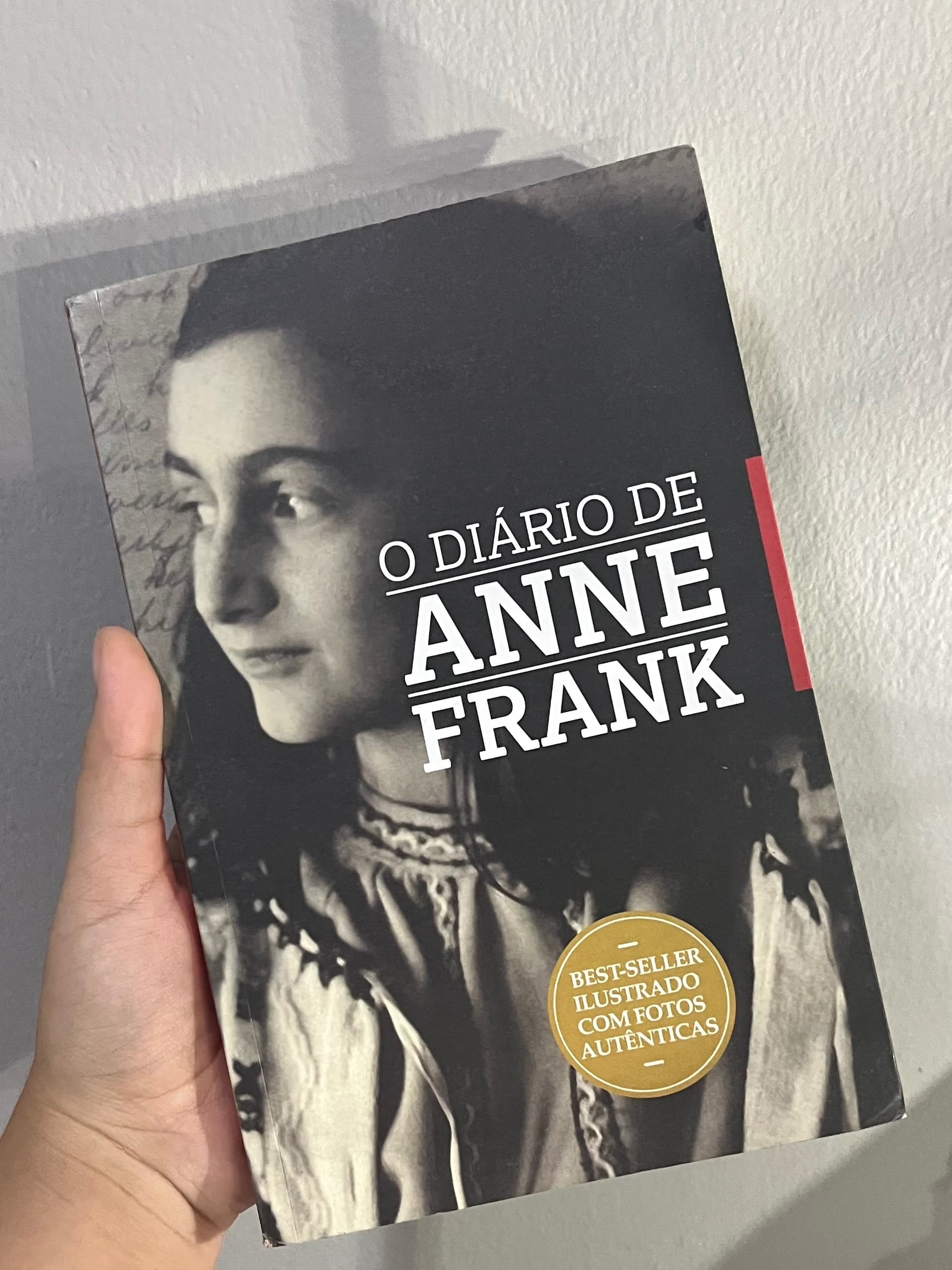Capa de O Diário de Anne Frank